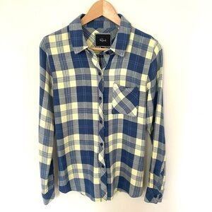 Rails Hunter plaid shirt flannel fireplace camper fall cowgirl rodeo